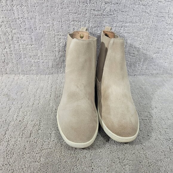 Frye Melissa Women's Size US 6 M Beige Pull On Suede Leather Ankle Chelsea Boots - Picture 2 of 9